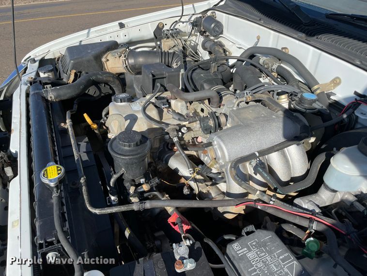 image for item MM9283 2003 Toyota Tacoma  pickup truck