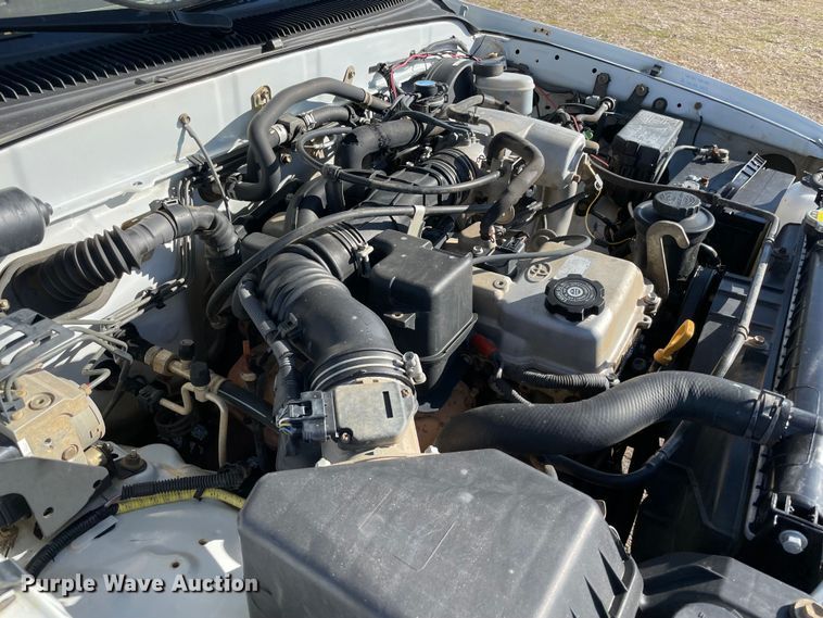 image for item MM9283 2003 Toyota Tacoma  pickup truck