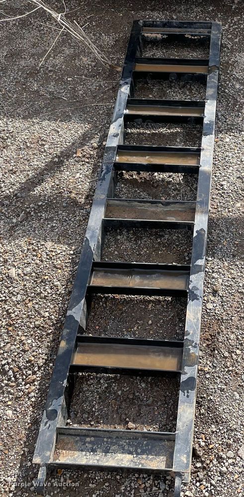 image for item MM9313 2022 PJ  utility trailer