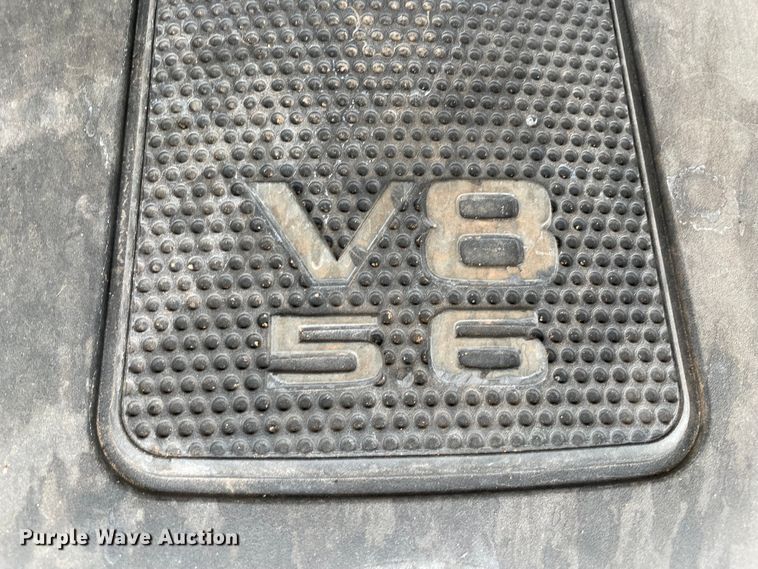 image for item MM9327 2011 Nissan Titan  Crew Cab pickup truck