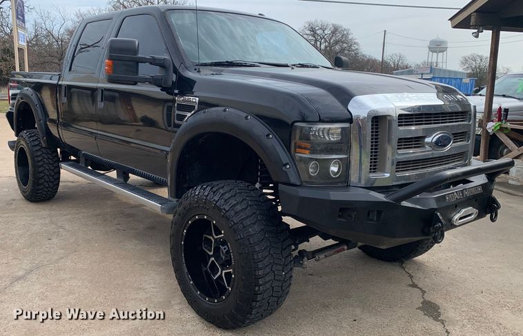 image for item MM9752 2009 Ford F250 Super Duty  Crew Cab pickup truck