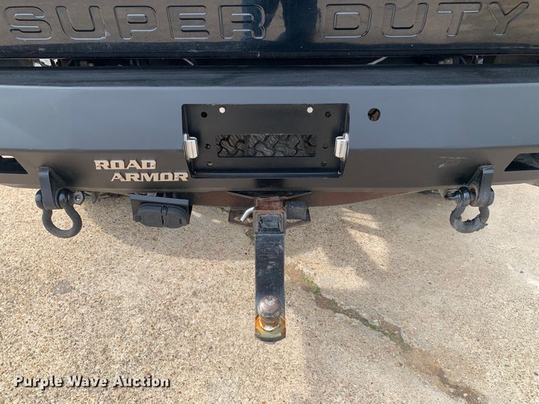 image for item MM9752 2009 Ford F250 Super Duty  Crew Cab pickup truck