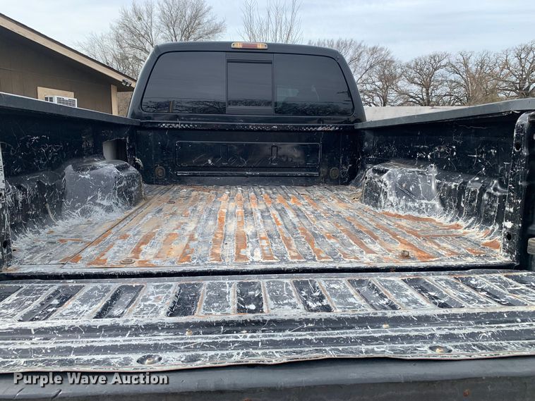 image for item MM9752 2009 Ford F250 Super Duty  Crew Cab pickup truck