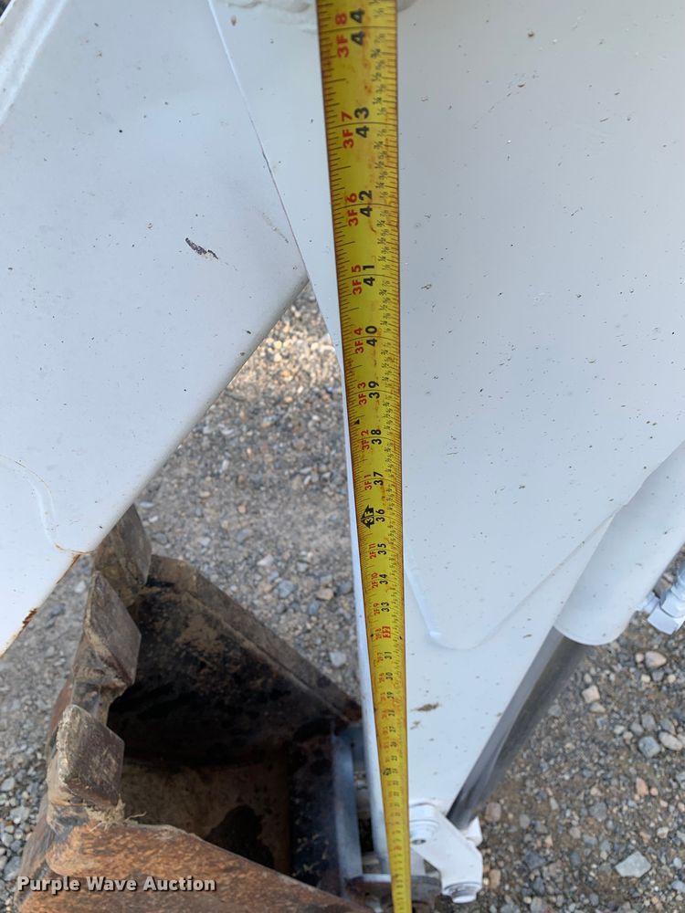 image for item MM9772 Bobcat 709  skid steer backhoe