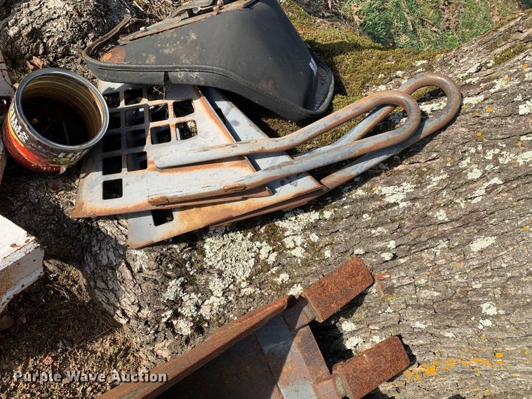 image for item MM9772 Bobcat 709  skid steer backhoe