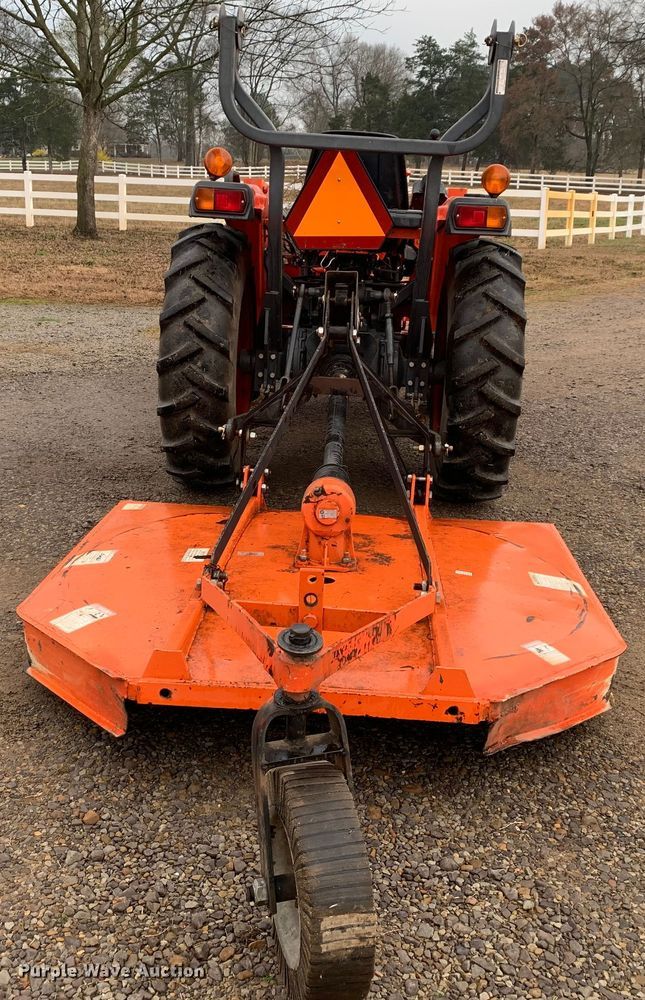 image for item MM9773 Kubota L2800  MFWD tractor