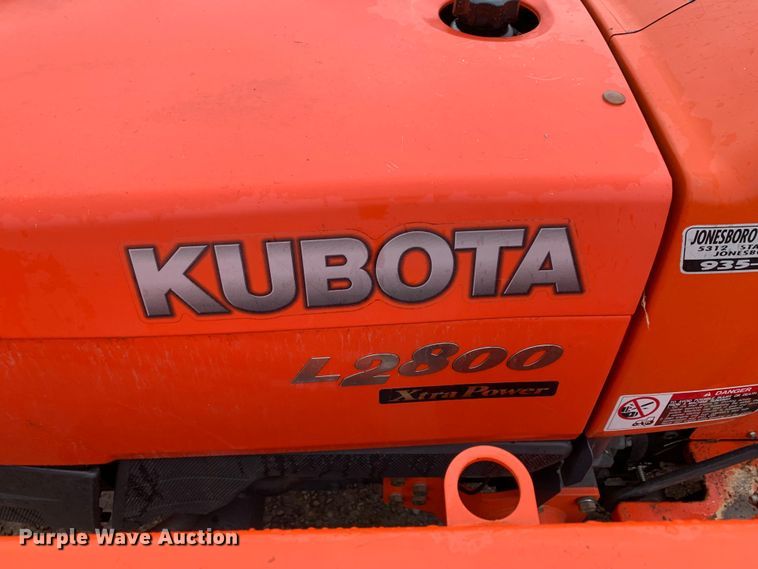 image for item MM9773 Kubota L2800  MFWD tractor