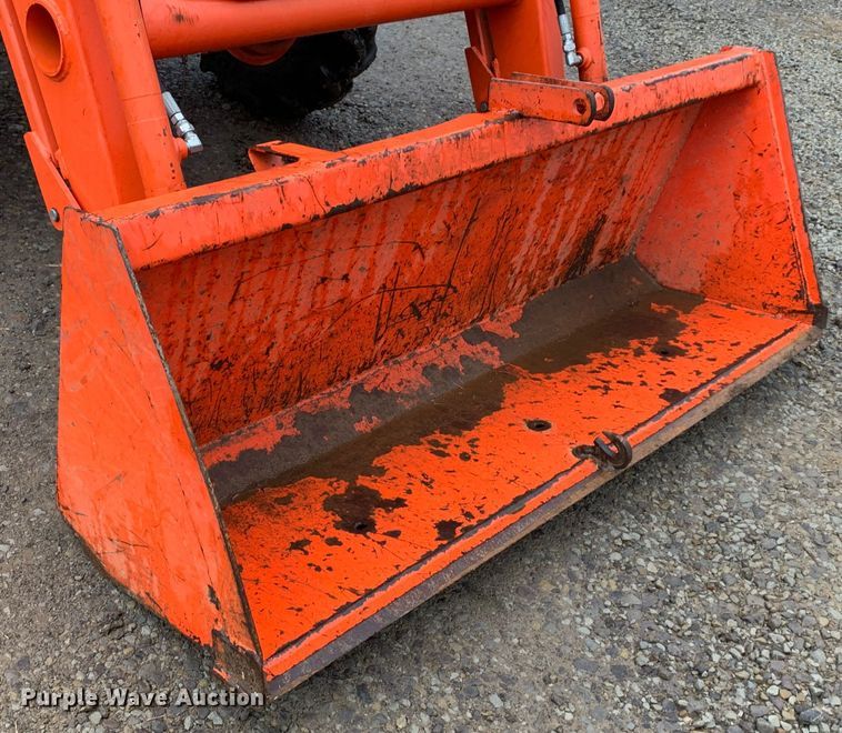 image for item MM9773 Kubota L2800  MFWD tractor
