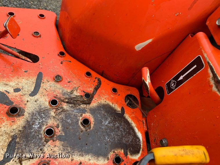 image for item MM9773 Kubota L2800  MFWD tractor