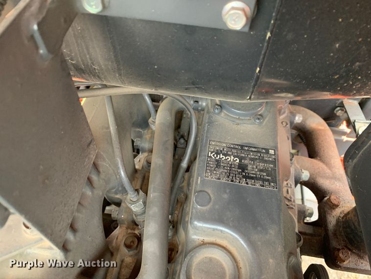 image for item MM9773 Kubota L2800  MFWD tractor