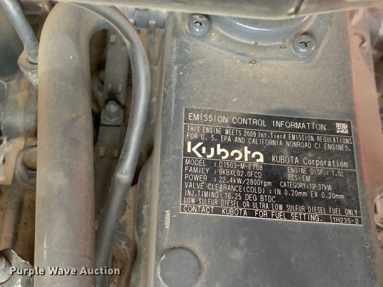 image for item MM9773 Kubota L2800  MFWD tractor
