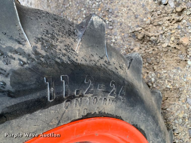 image for item MM9773 Kubota L2800  MFWD tractor