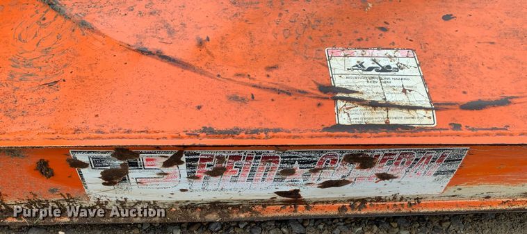 image for item MM9773 Kubota L2800  MFWD tractor