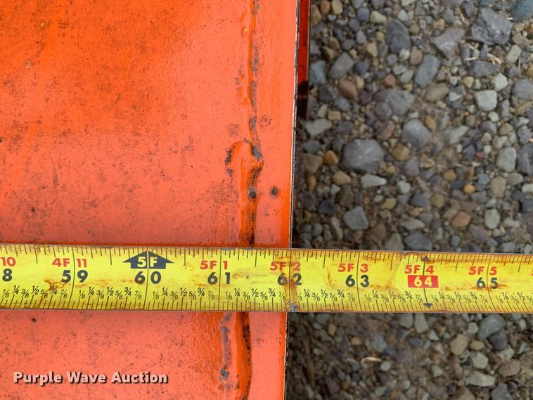 image for item MM9773 Kubota L2800  MFWD tractor