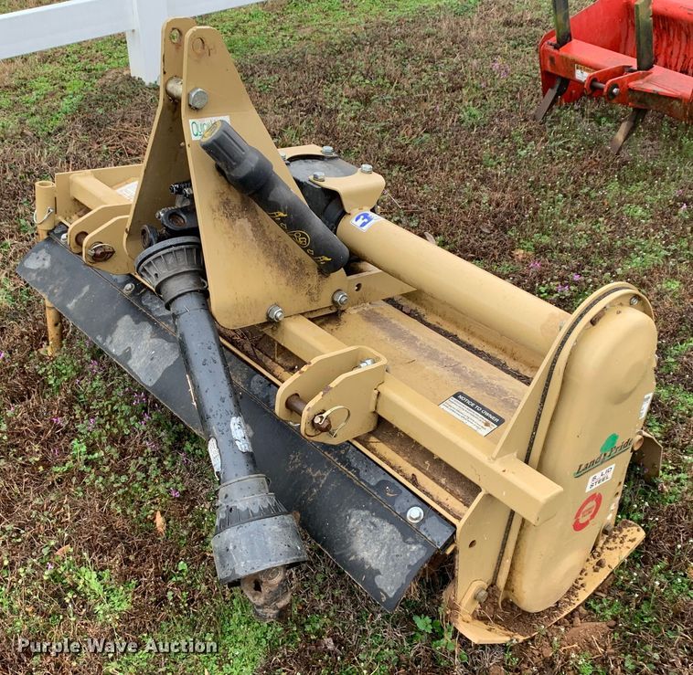 image for item MM9773 Kubota L2800  MFWD tractor