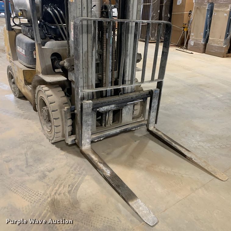 image for item MM9774 Caterpillar GP25K  forklift