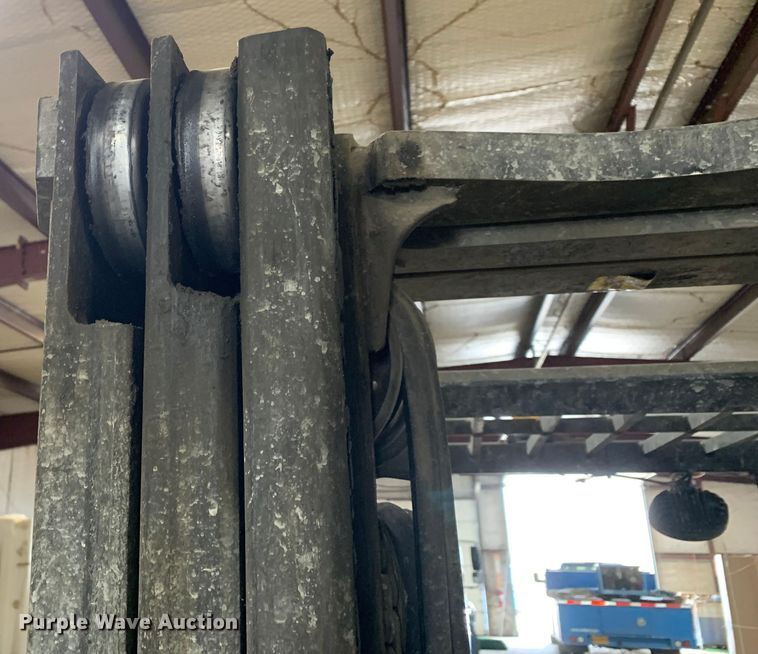 image for item MM9774 Caterpillar GP25K  forklift