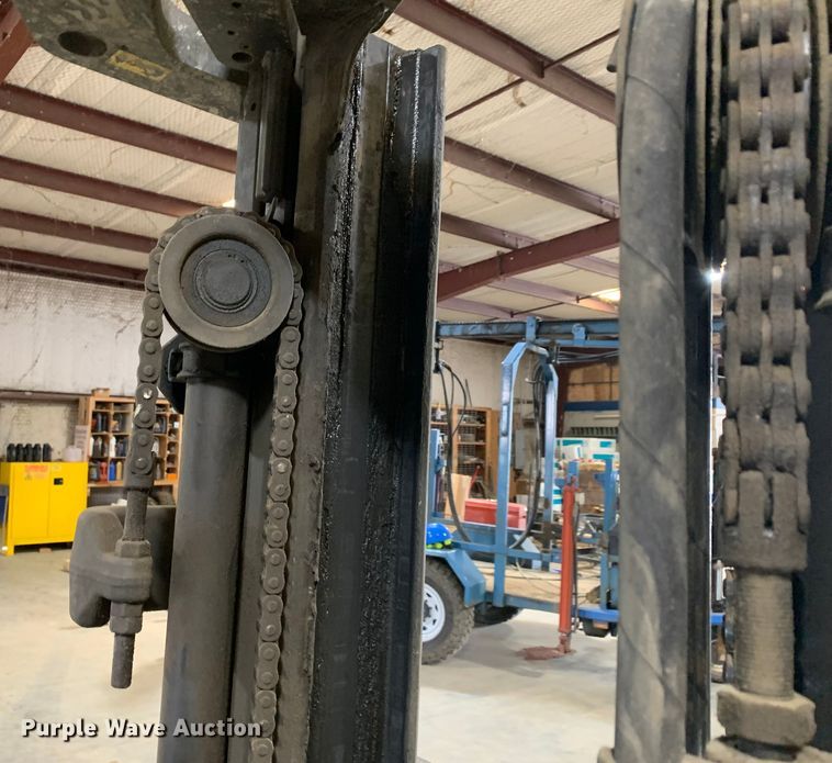 image for item MM9774 Caterpillar GP25K  forklift