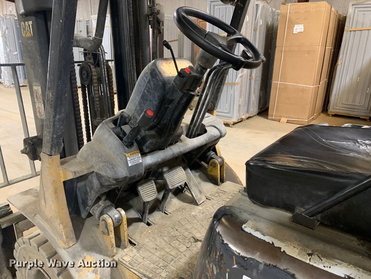 image for item MM9774 Caterpillar GP25K  forklift