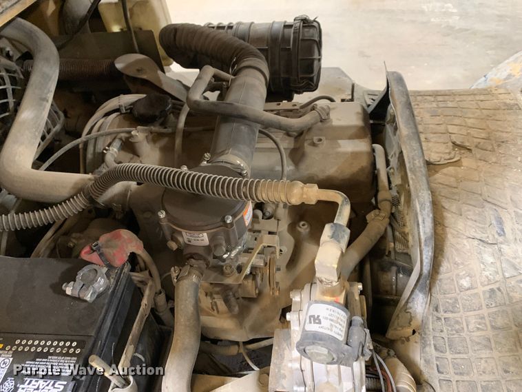 image for item MM9774 Caterpillar GP25K  forklift