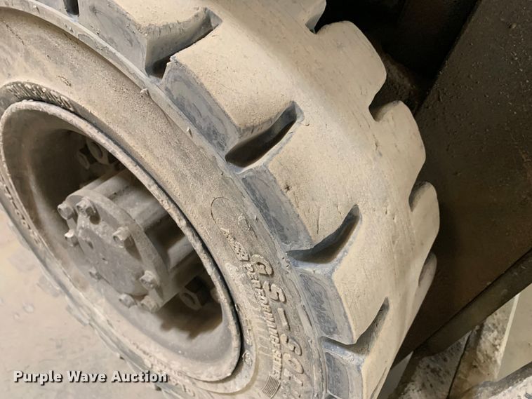 image for item MM9774 Caterpillar GP25K  forklift