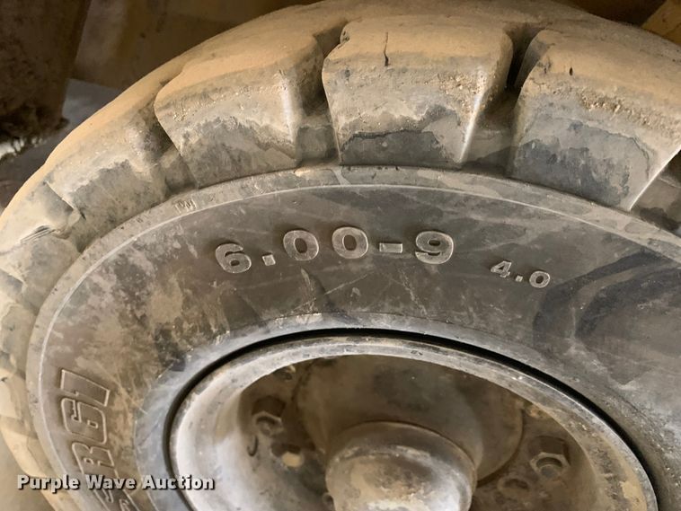 image for item MM9774 Caterpillar GP25K  forklift