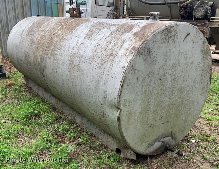 image for item MM9776 Fuel tank