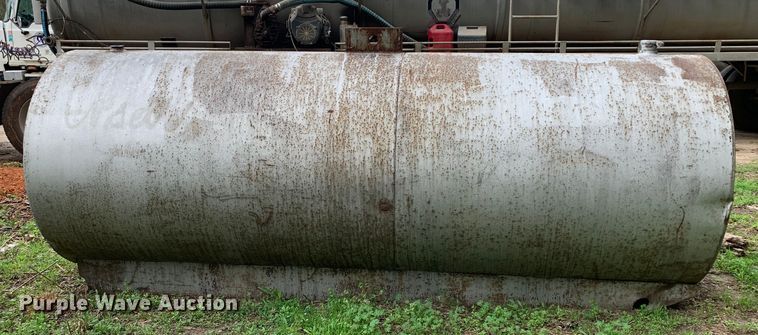 image for item MM9776 Fuel tank