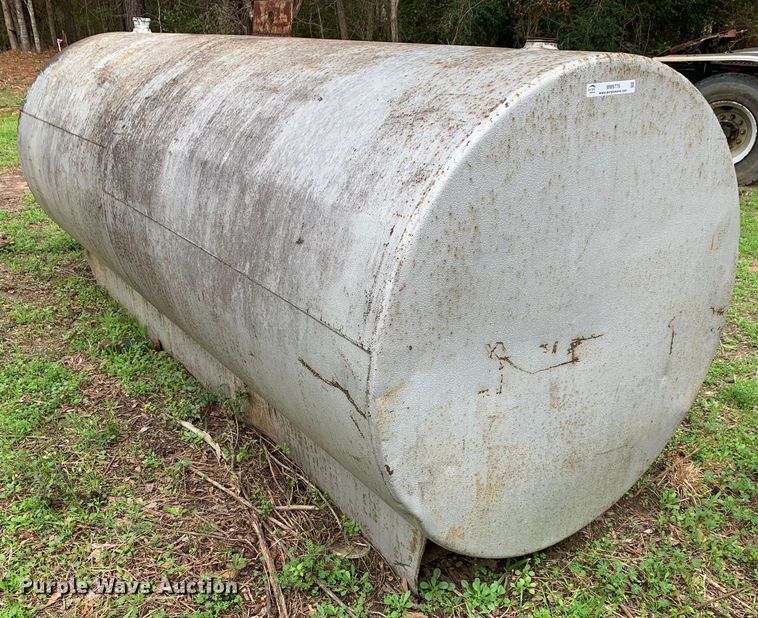 image for item MM9776 Fuel tank