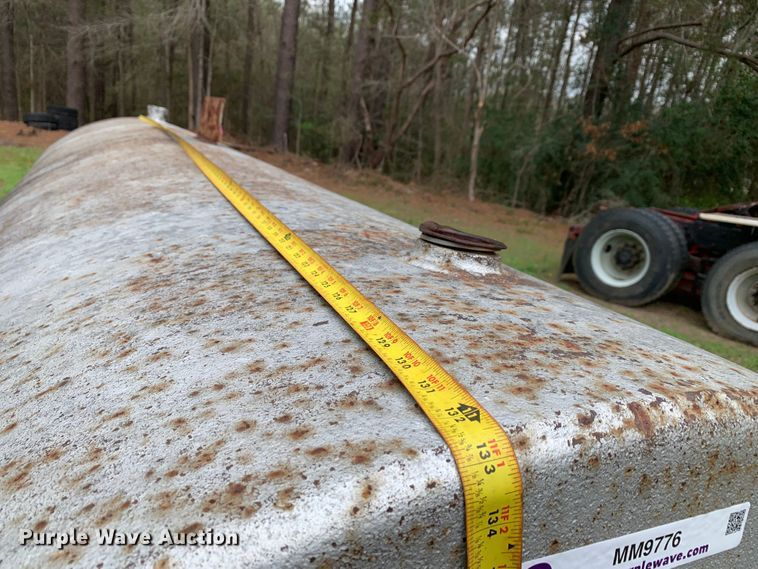 image for item MM9776 Fuel tank