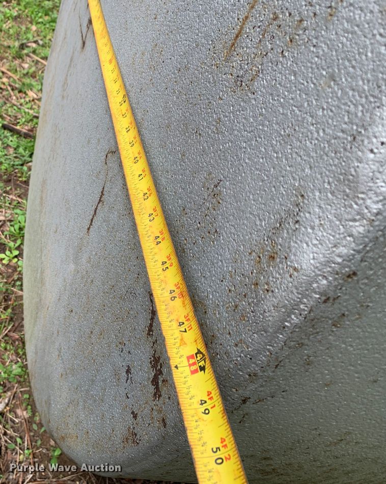 image for item MM9776 Fuel tank