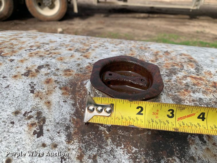 image for item MM9776 Fuel tank