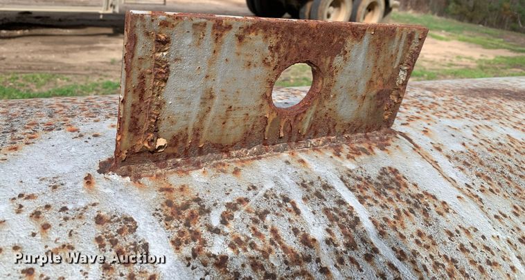 image for item MM9776 Fuel tank