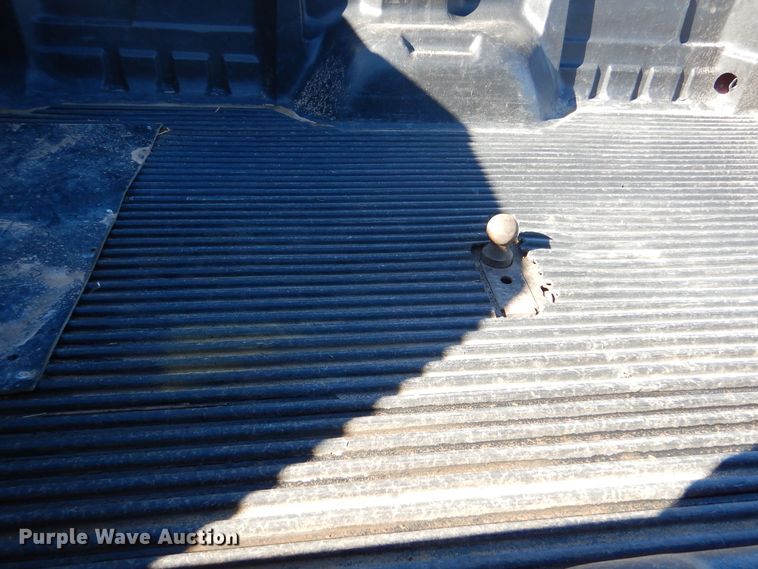 image for item MP9092 2000 Ford  F350 Super Duty  Crew Cab pickup truck