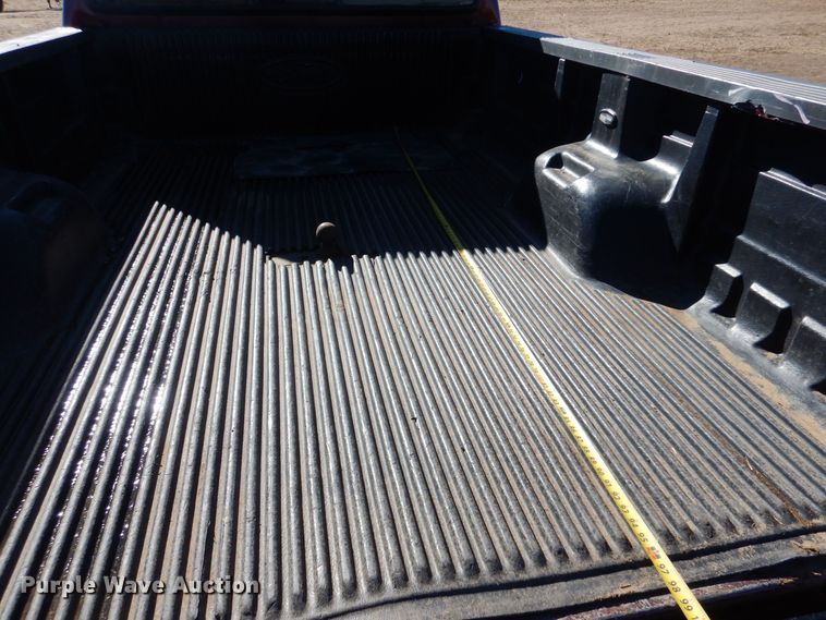 image for item MP9092 2000 Ford  F350 Super Duty  Crew Cab pickup truck
