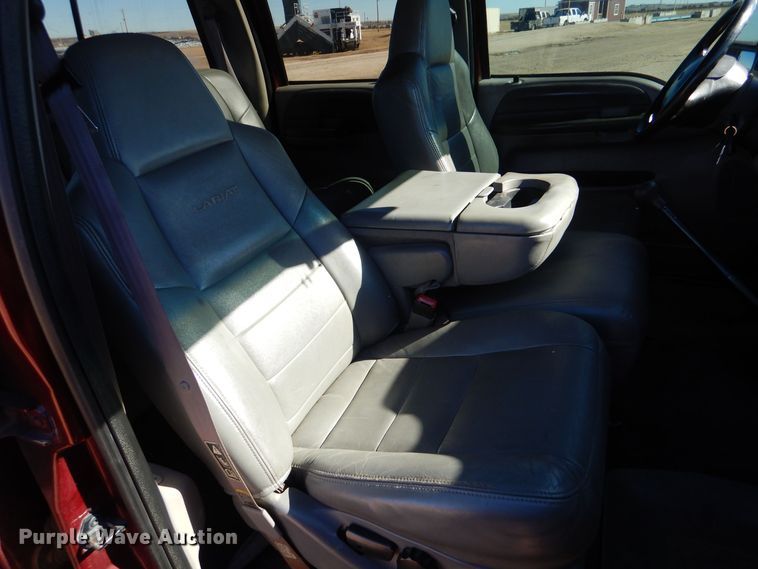 image for item MP9092 2000 Ford  F350 Super Duty  Crew Cab pickup truck
