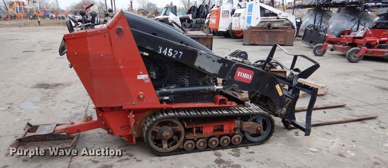 image for item MP9113 2016 Toro TX427  compact utility loader