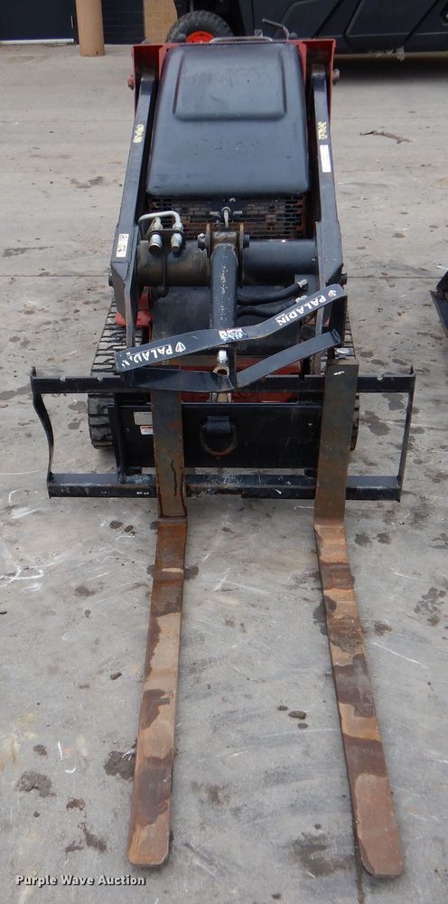 image for item MP9113 2016 Toro TX427  compact utility loader