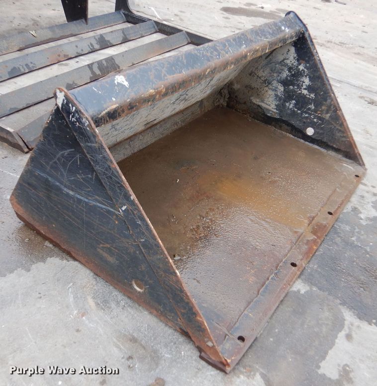 image for item MP9113 2016 Toro TX427  compact utility loader