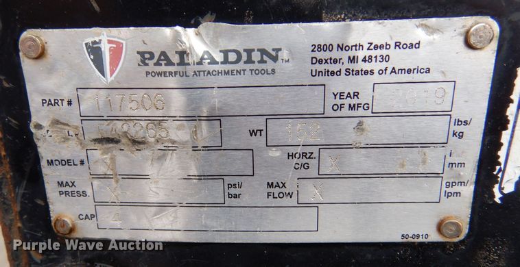 image for item MP9113 2016 Toro TX427  compact utility loader