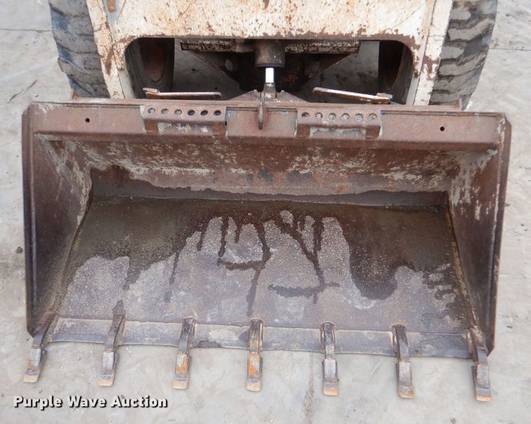 image for item MP9146 1988 Bobcat 743  skid steer loader