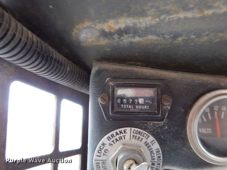 image for item MP9146 1988 Bobcat 743  skid steer loader