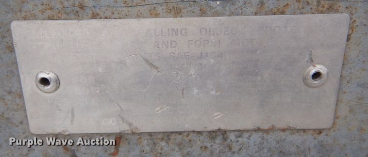 image for item MP9146 1988 Bobcat 743  skid steer loader