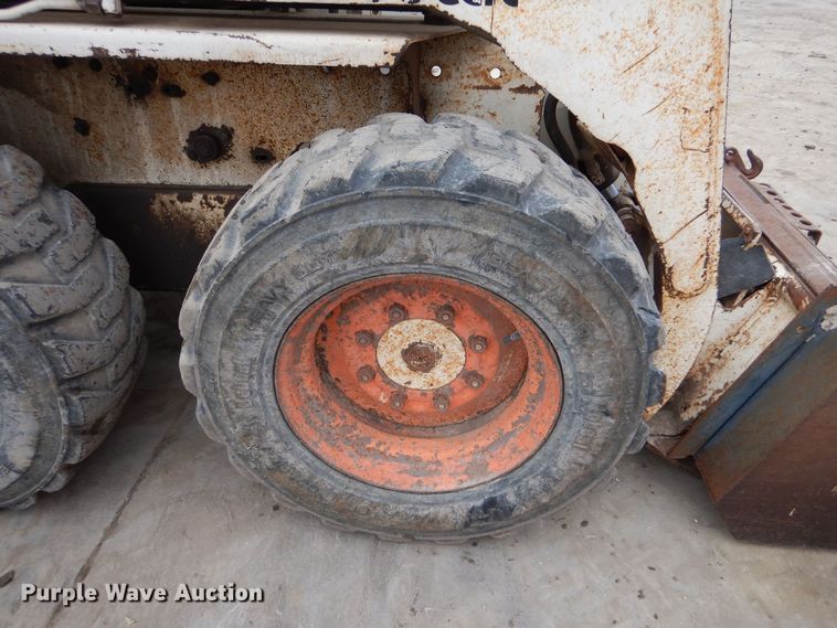 image for item MP9146 1988 Bobcat 743  skid steer loader