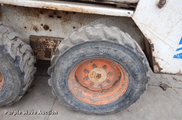 image for item MP9146 1988 Bobcat 743  skid steer loader
