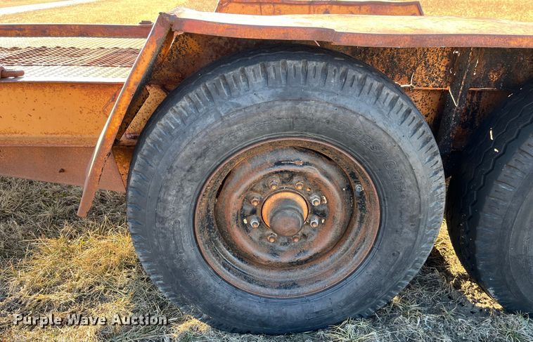 image for item MW9472 1989 Redi Haul FSL1427E  equipment trailer