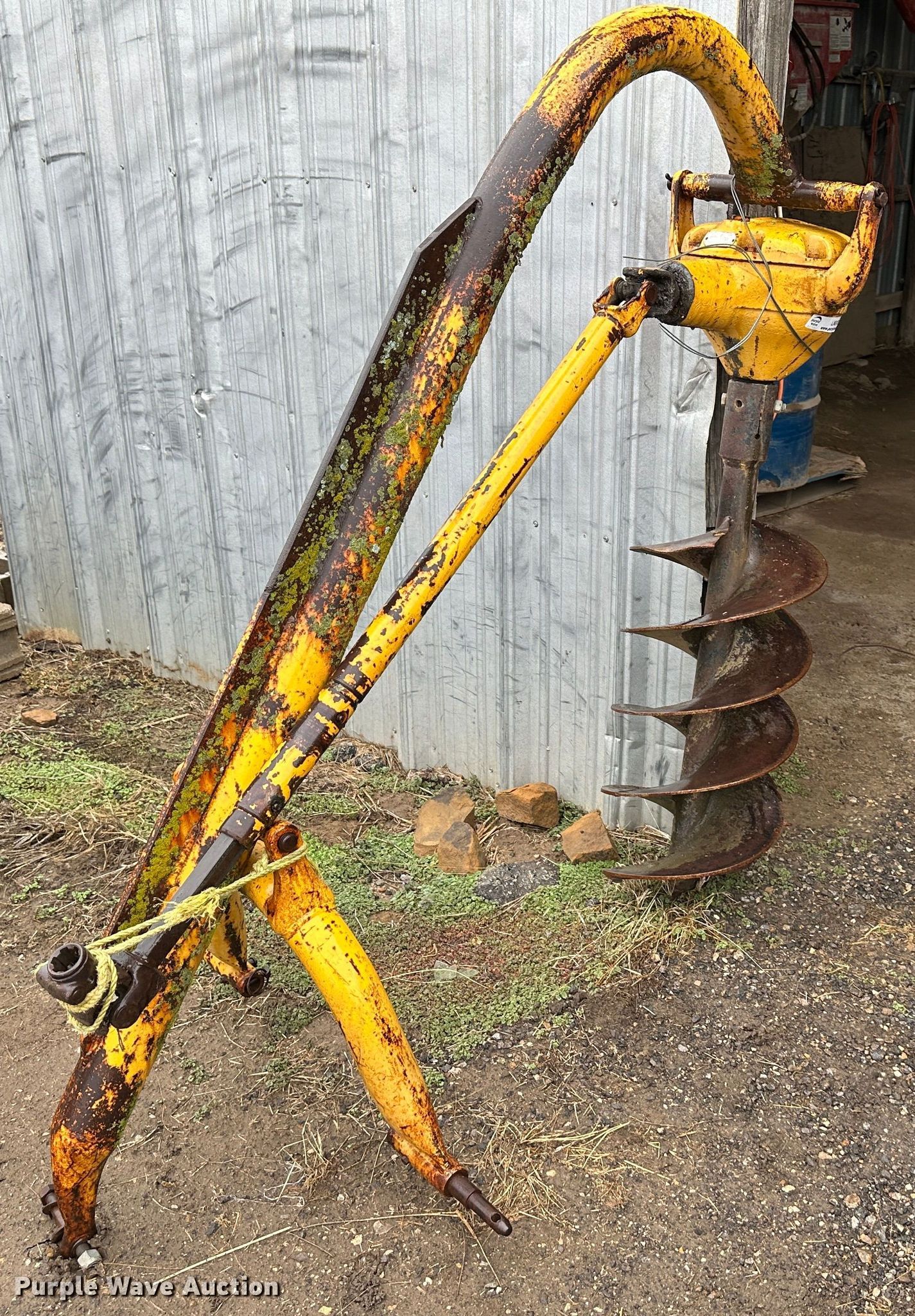 Danuser F7 post hole digger in Tonganoxie, KS Item LN9109 sold Purple Wave