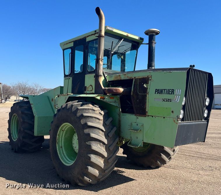 image for item DG5403 Steiger Panther III ST325  4WD tractor