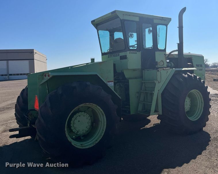 image for item DG5403 Steiger Panther III ST325  4WD tractor