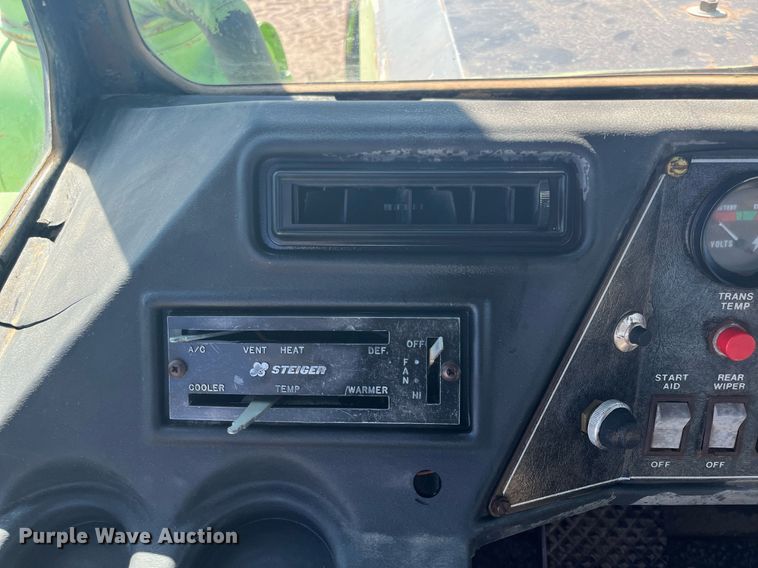 image for item DG5403 Steiger Panther III ST325  4WD tractor